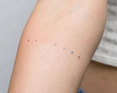 7 Dots Tattoo horizontal