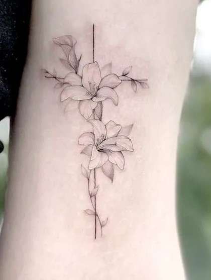 Whimsical Flower tattoo 