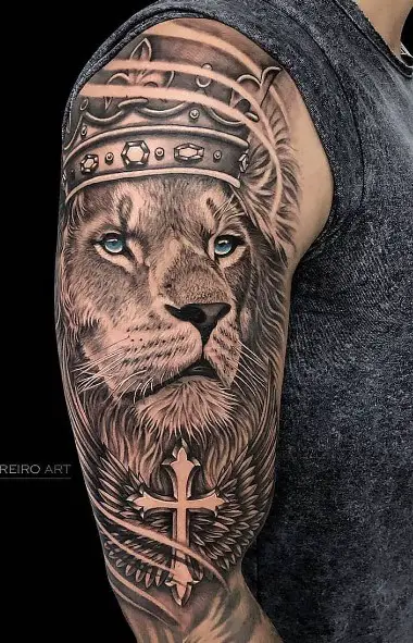 Lion with Blue eyes tattoo with crown